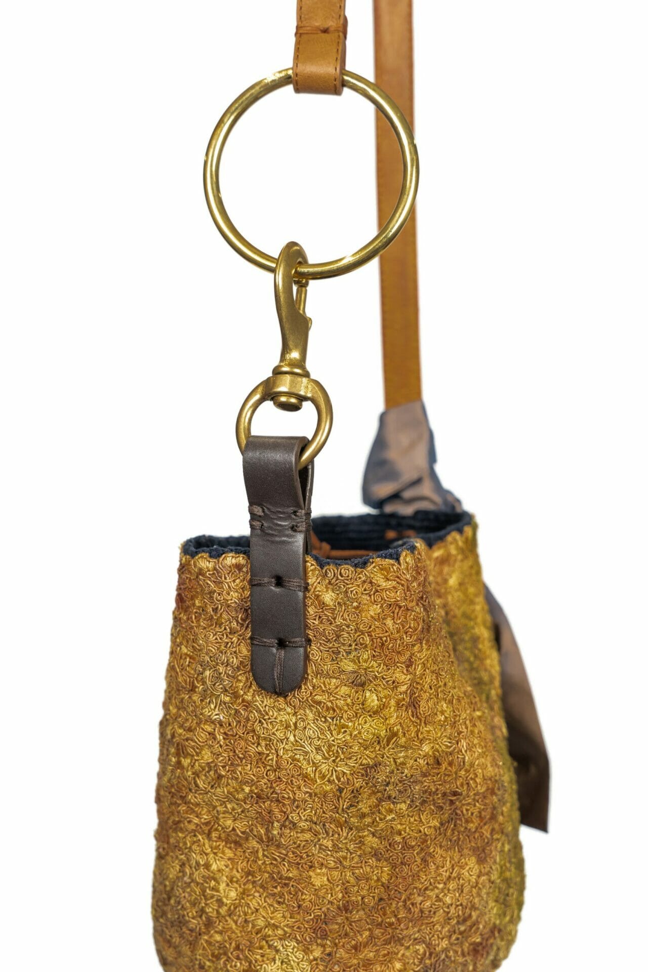 Mochila Wayuu Grande Bordada. Edición Limitada