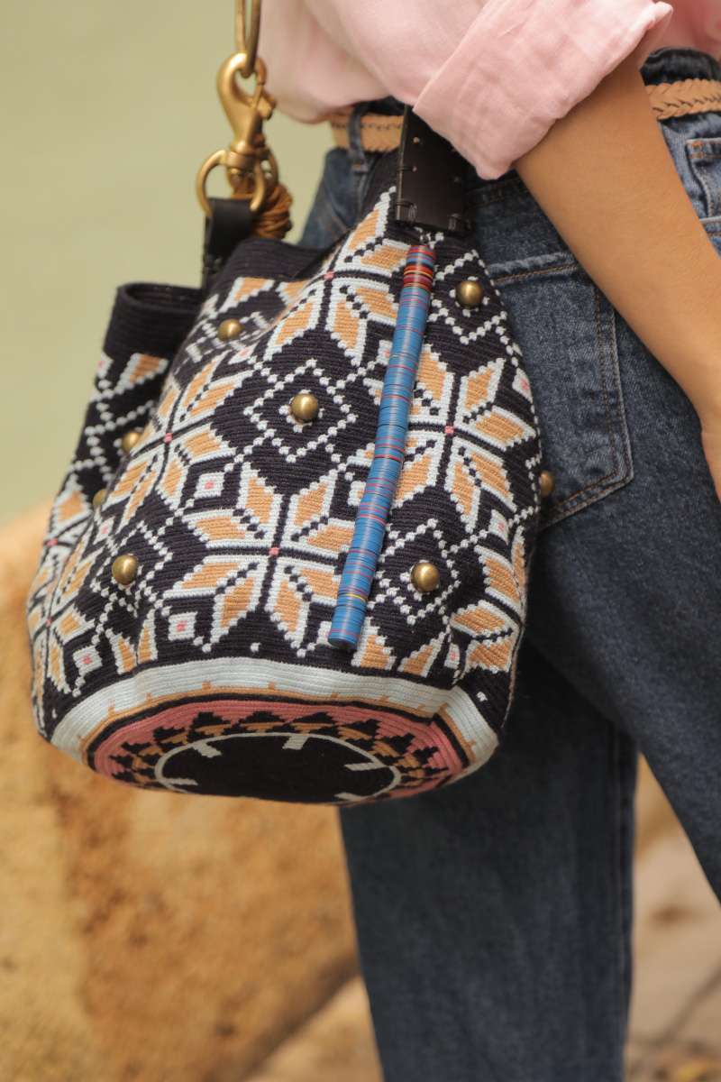 Mochila con patrones Claudia Akel