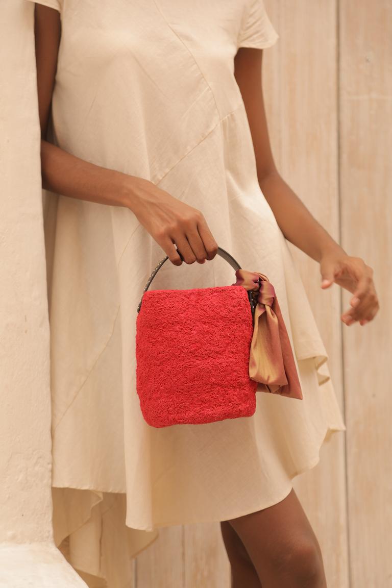 Manos libres de la tienda Claudia akel